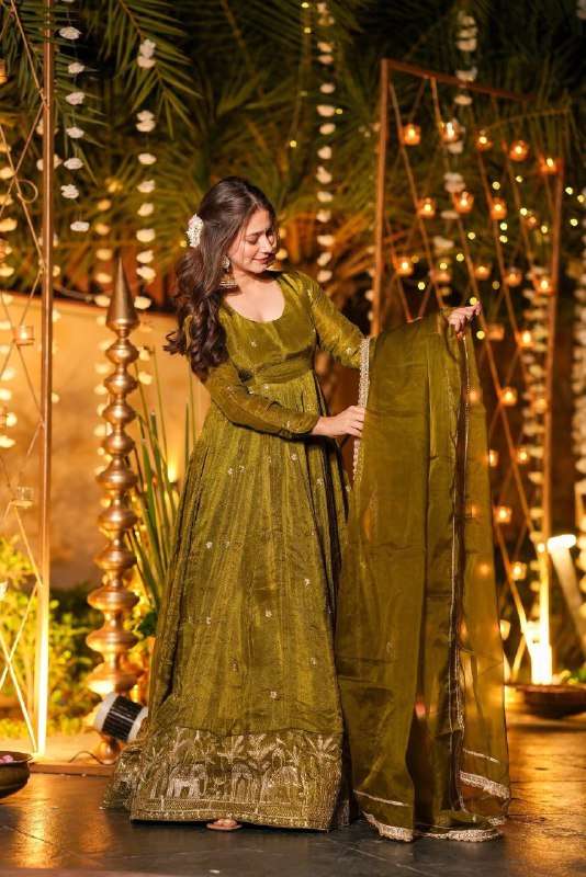 NF 1267 SILK SEQUENCE WORK ANARKALI SUIT CLASSIC LOOK WEDDING & FESTIVAL DEALER